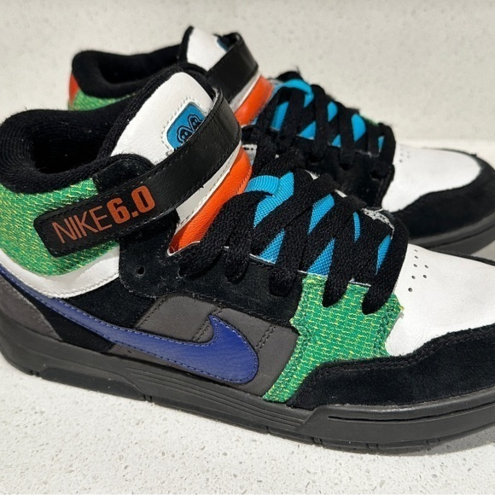 Nike Air Morgan 6.0‎ Men’s Size 5y Mid Top Athletic